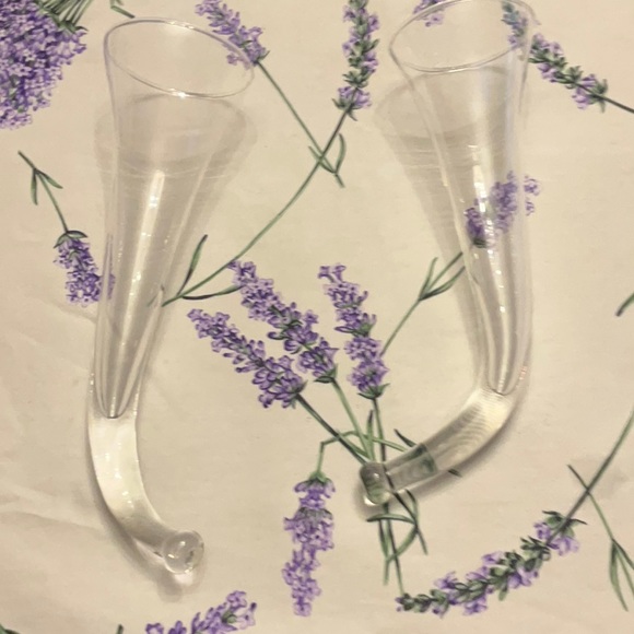 HOLT RENFREW UNIQUE CHAMPAGNE FLUTES - Picture 1 of 4